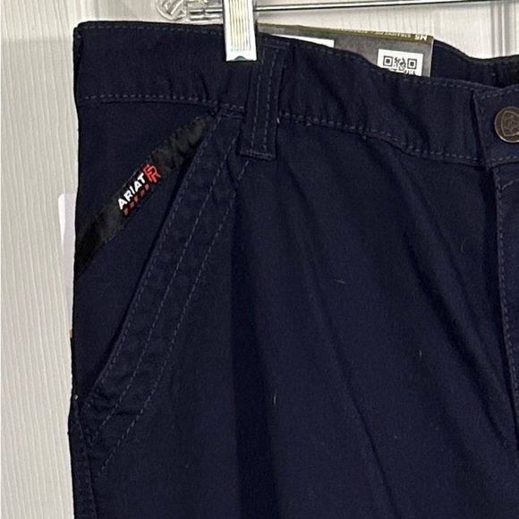 NEW Ariat M5 work pant, flame resistant, navy, size 40/34 - Picture 2 of 16